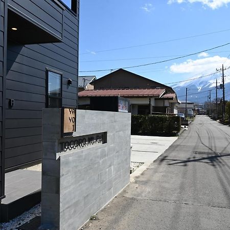 Tocoro. Mt. Fuji Yayoi Villa Fujikawaguchiko Buitenkant foto